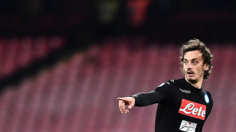 L'anomalia Gabbiadini con la valigia in mano ma (ora) sempre in gol