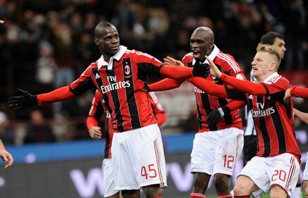 Esordio con dopietta per Balotelli 9