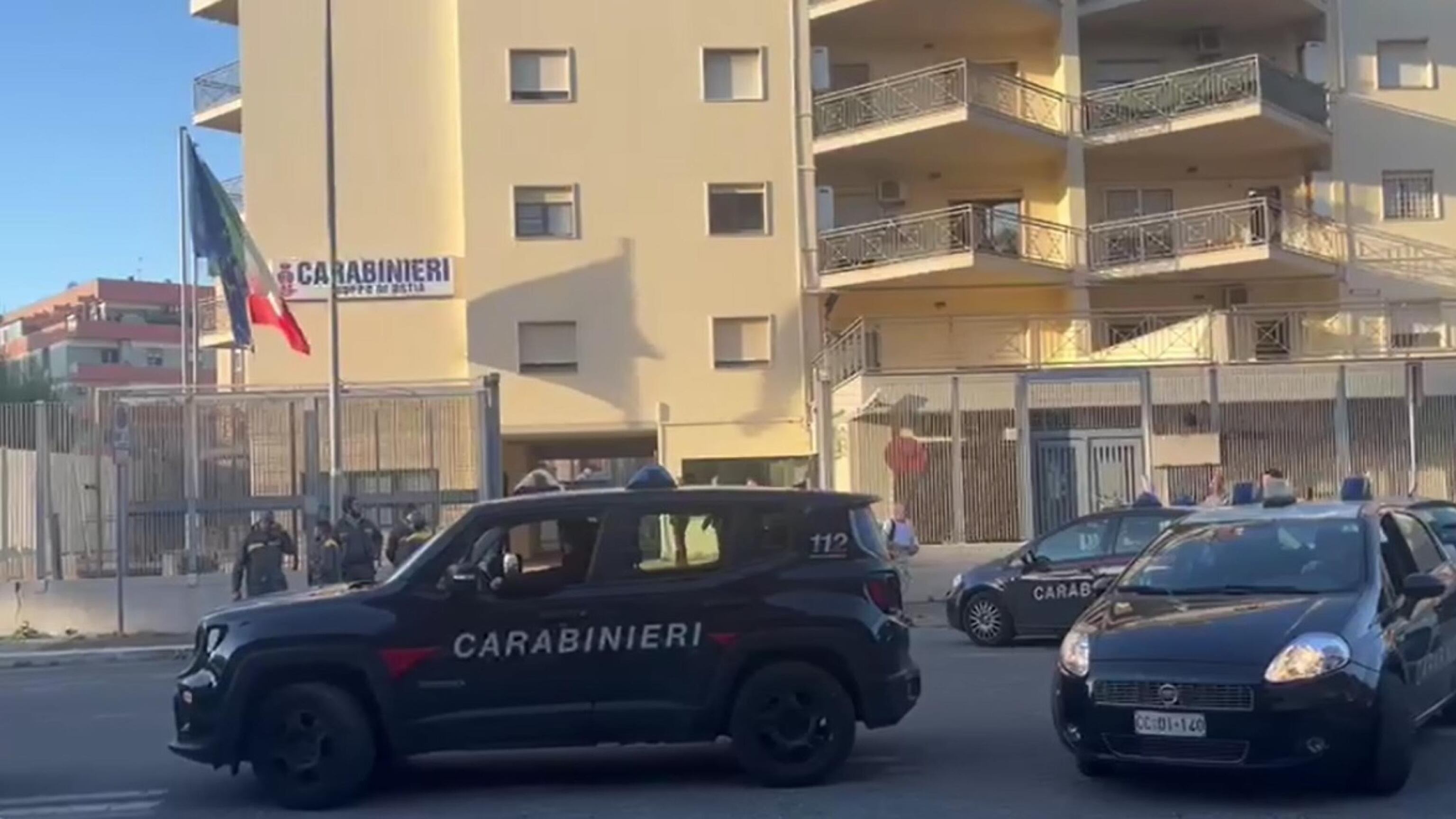 Roberto Spada sfrattato di casa: troupe Rai aggredita per il servizio tv