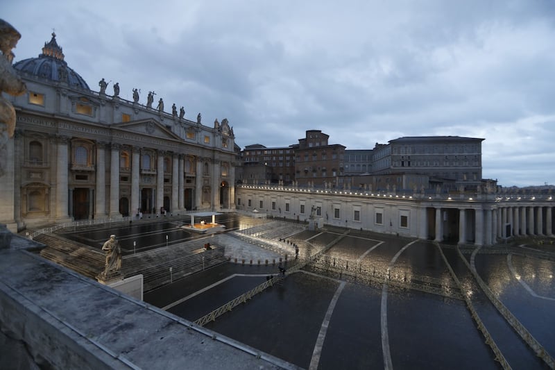 La preghiera universale del Papa per la fine della pandemia 3