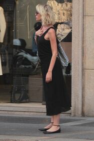 Alessia Marcuzzi hot in vacanza 16