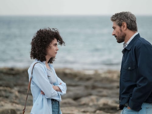 La "Storia di una famiglia perbene" arriva su Canale 5