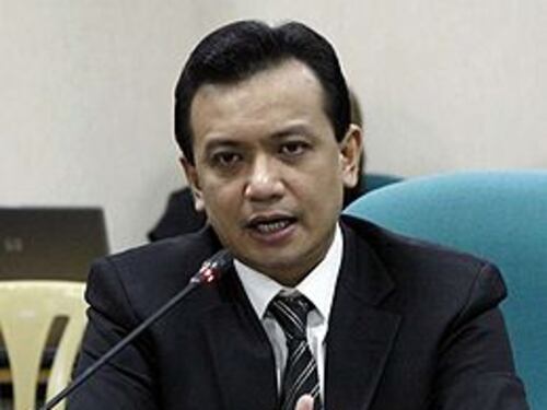 Filippine, Duterte fa arrestare un senatore e bracca un prete