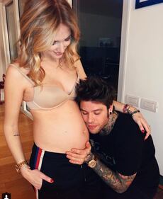 Chiara Ferragni e Fedez, genitori romantici sui social 2