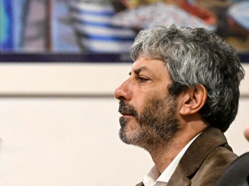 Fico scappa dall'ultimo confronto in tv