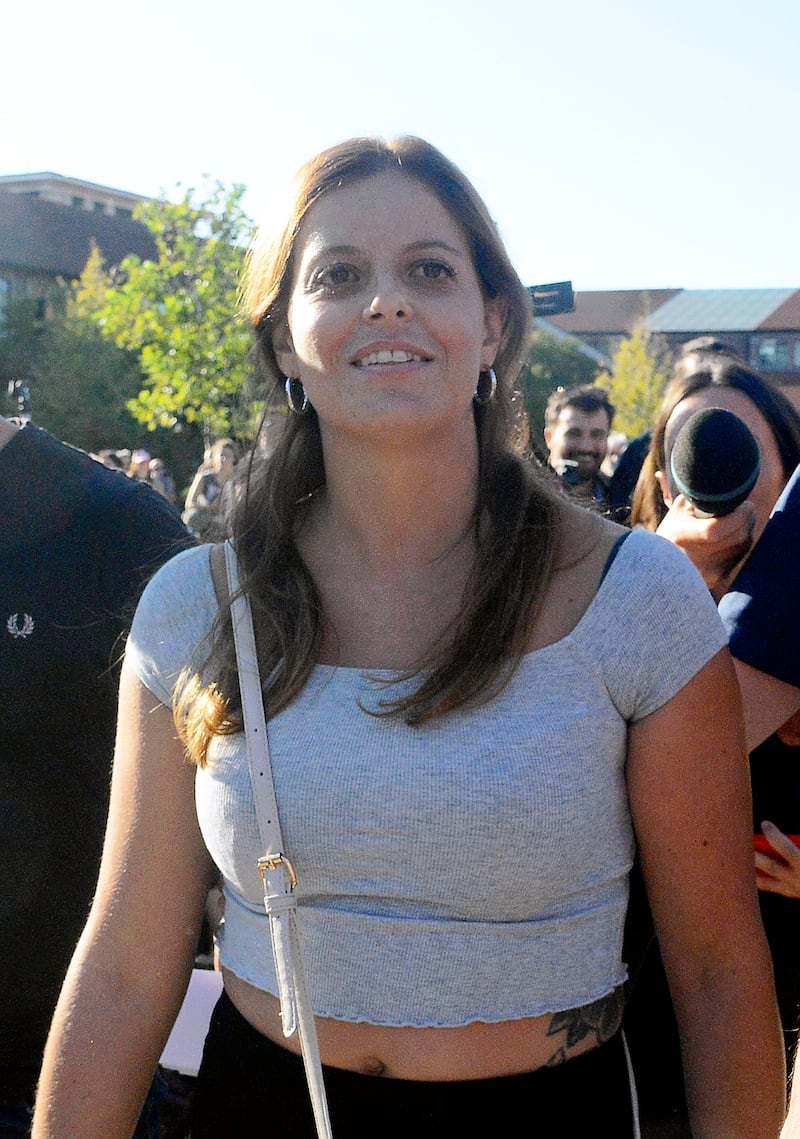 Ilaria Salis in tour, prima tappa del tour italiano dell'europarlamentare 10