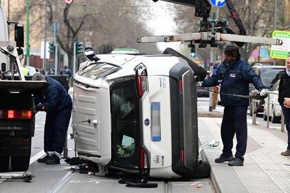 Schianto auto-moto a Milano, morti due ventenni - FOTO 5
