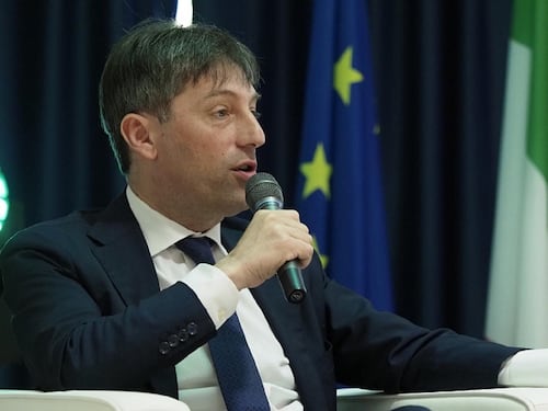 Vicepresidente Regione Lombardia: "No ai mini-asilo in casa"
