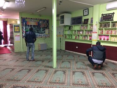 Nella moschea di via Spaventa, a Napoli