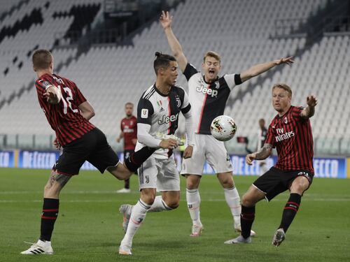 Il rigore sbagliato, Rebic subito fuori. E la Juventus vola in finale