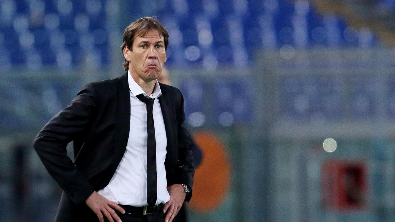 Alla Roma ora volano stracci Meglio il Milan, ma non troppo