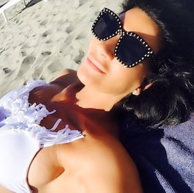 Pamela Prati nuda in tacchi a spillo 15