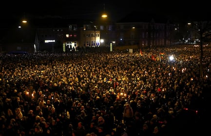 In migliaia in piazza a Copenaghen 15