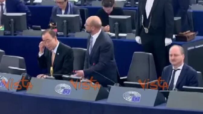 Ban Ki-moon contestato al parlamento Ue