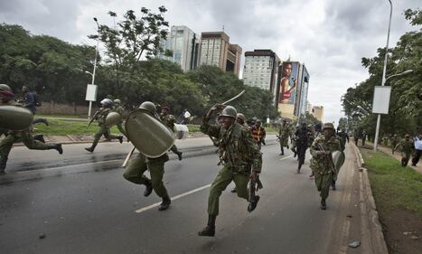 Kenya: polizia usa gas lacrimogeni contro i manifestanti 18