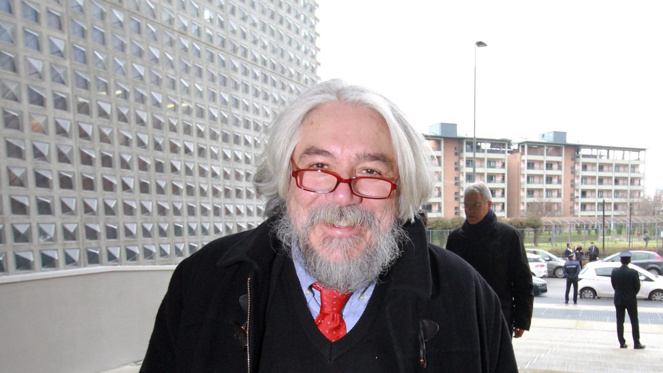 Il giallo di Alessandro Meluzzi: è sparito dopo l’ictus. "La famiglia parli"