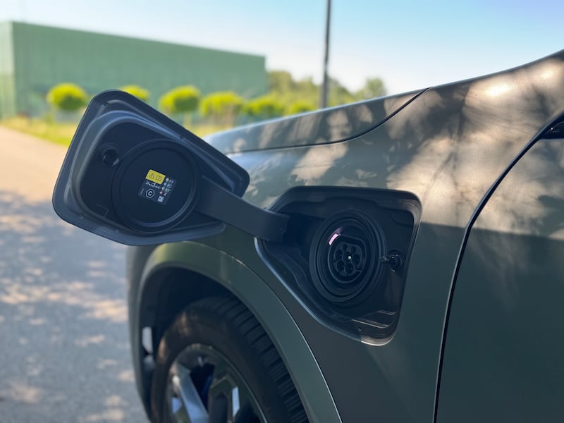 BMW X1 plug-in: guarda tutte le foto 5