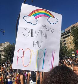 Ecco tutti gli slogan del Gay Pride 8