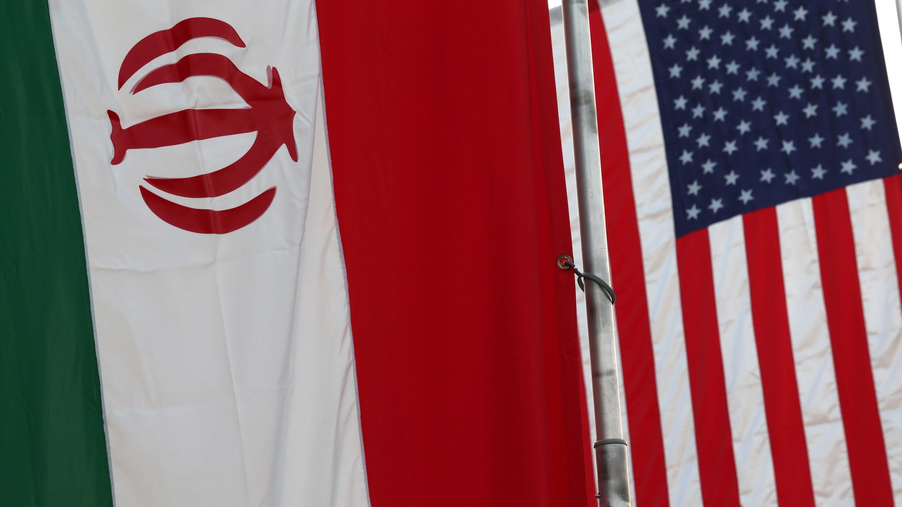 Nucleare iraniano, al via il terzo round di colloqui con gli Usa: "Cauto ottimismo"