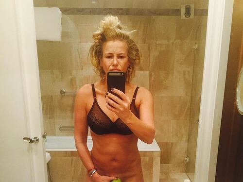 Chelsey Handler: selfie hot su Instagram