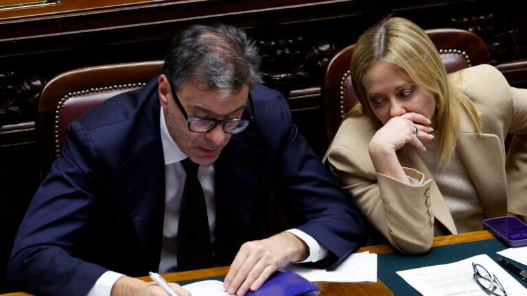Quattro manovre, una linea. Ricostruire il ceto medio