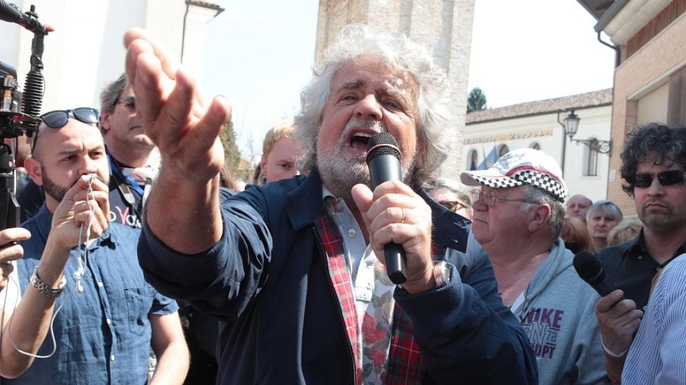 Legge elettorale, Grillo lancia la consultazione on line