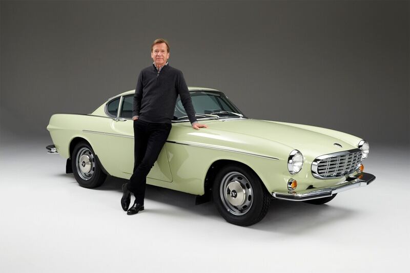 Håkan Samuelsson, ex CEO di Volvo, con la P1800 usata ne "Il Santo"