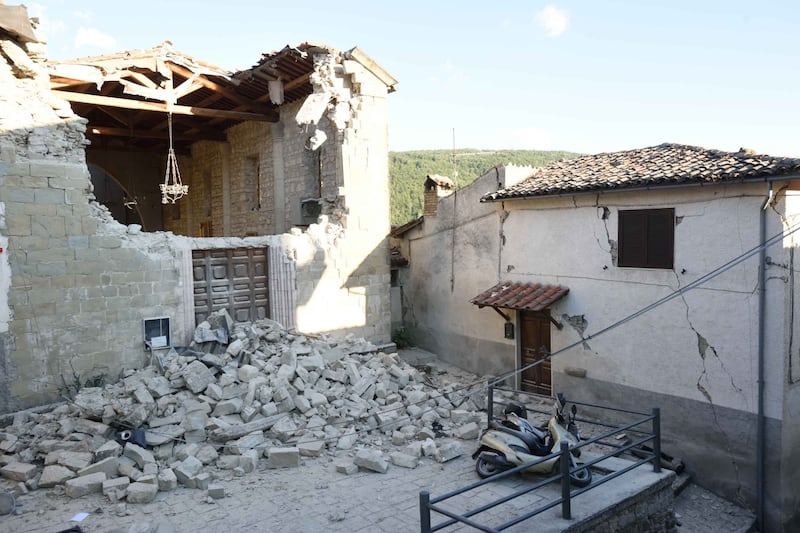 Lily Allen e il terremoto: foto 28