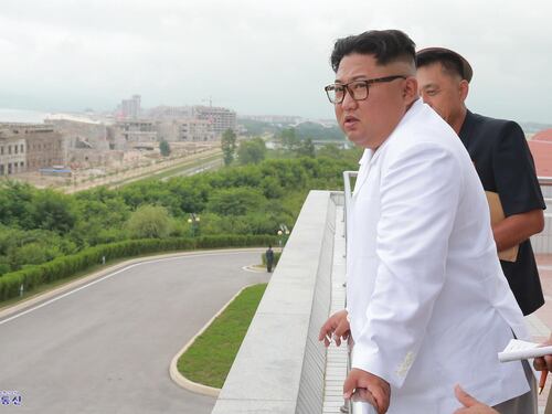 "Il Covid? È arrivato con i palloncini...". La fantasiosa accusa di Kim Jong-un