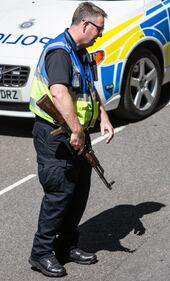 Maxi-esercitazione antiterrorismo a Londra 9