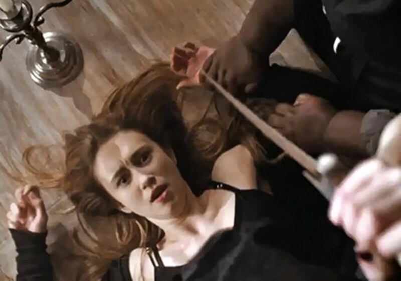 American Horror Story si rinnova, le sexy protagoniste 16