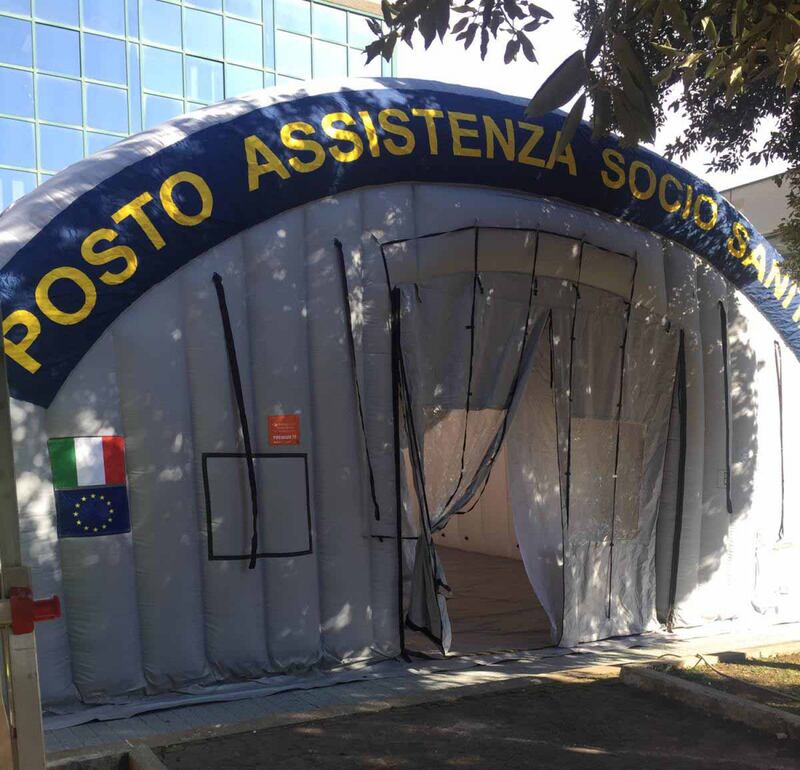 Coronavirus, arriva l'ospedale mobile allo Spallanzani 6