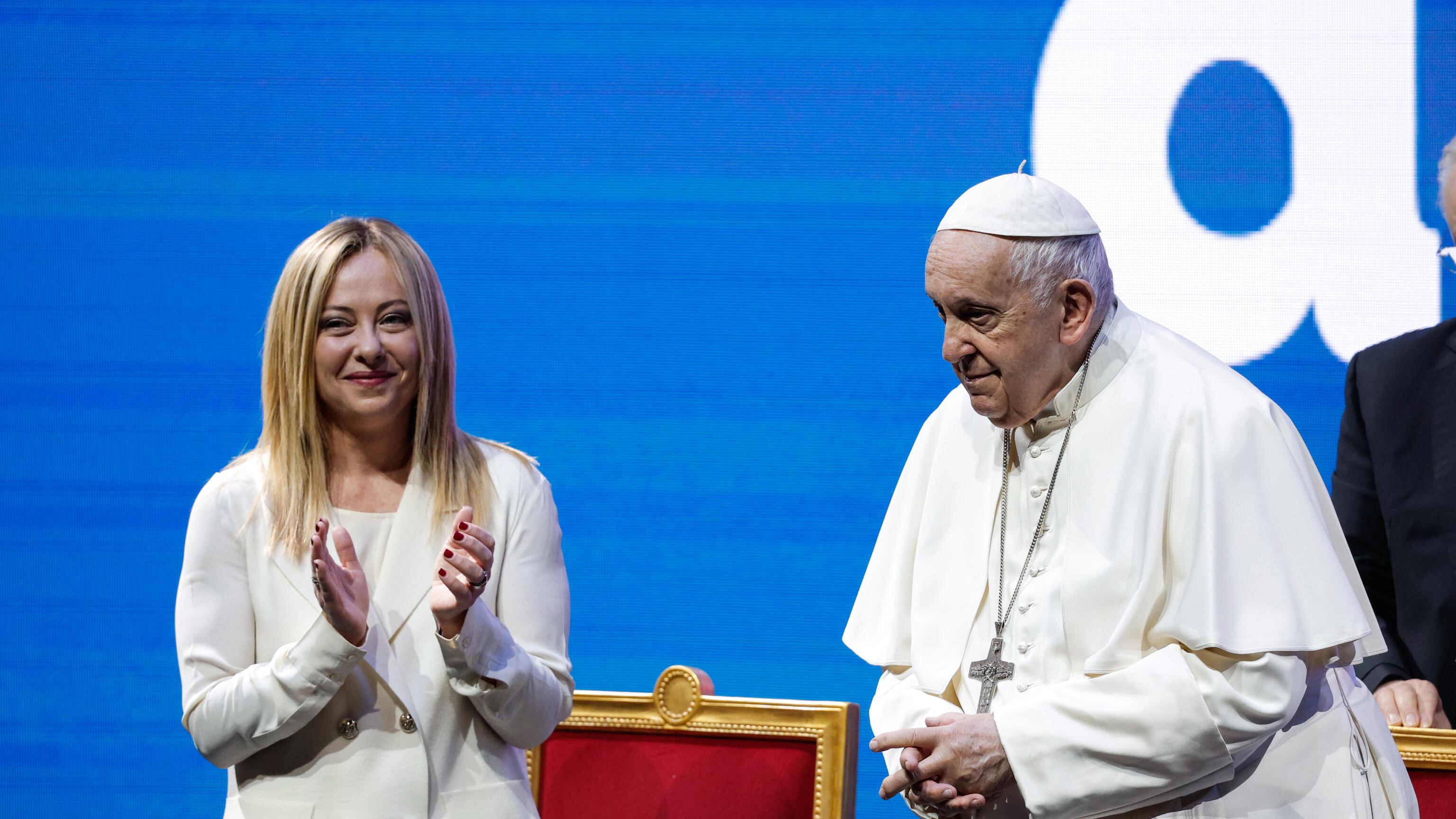 Il Papa e Meloni al Forum: nascite priorità per l'Italia