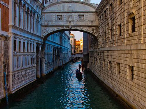 Vuoi andare a Venezia? Da questa estate devi prenotare