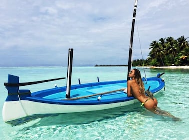 Sarah Nile su Instagram, selfie con sexy jeans  9