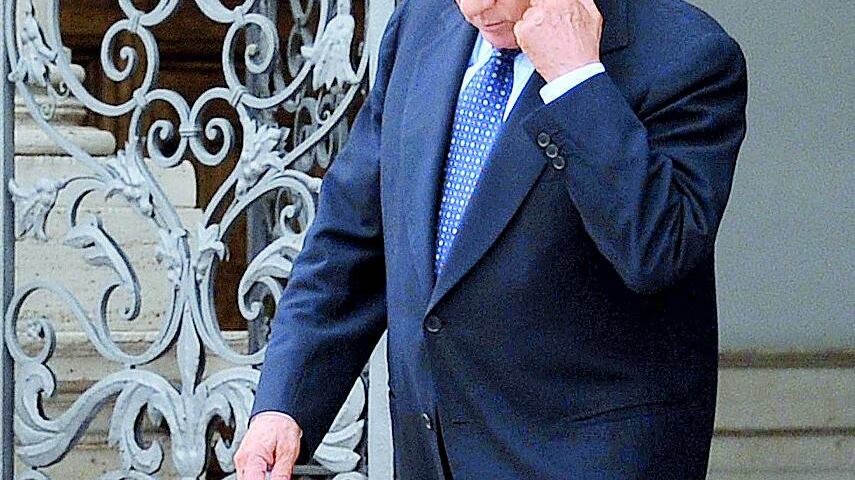 Berlusconi prepara il piano B contro le trappole delle toghe