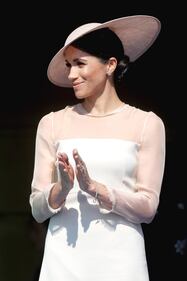 Meghan Markle solare alle celebrazioni per Carlo 6