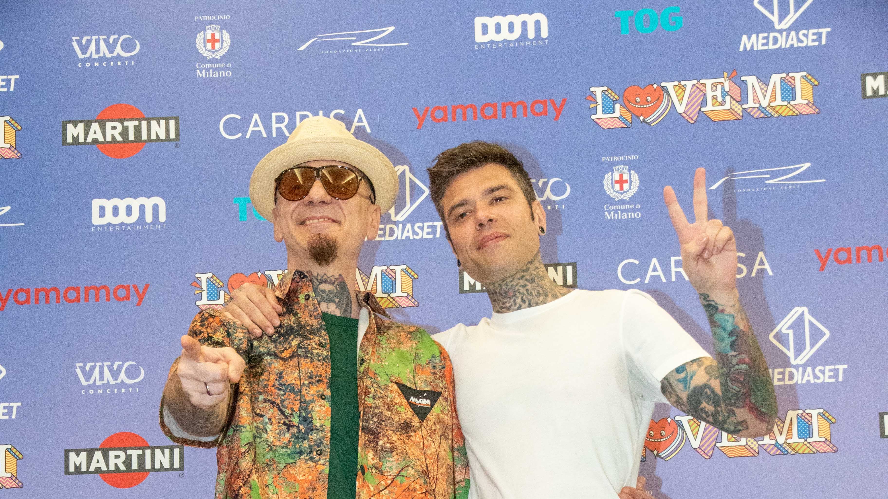La "reunion" tra Fedez e J-Ax farà del bene ai bimbi