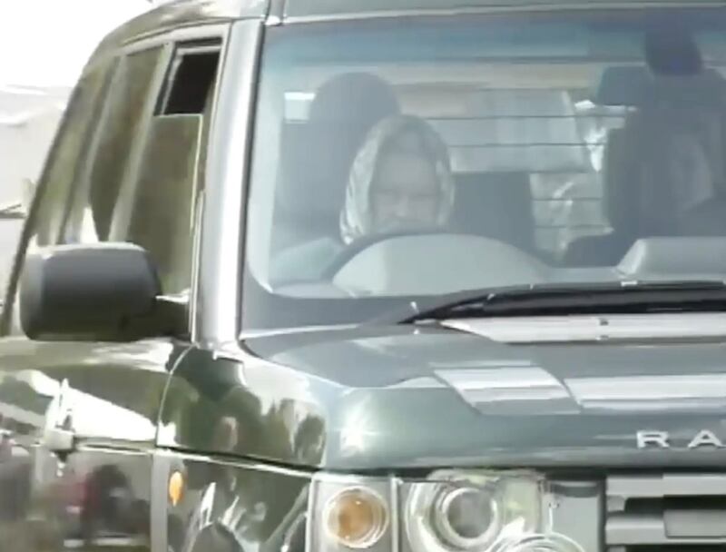 Regina elisabetta Range Rover