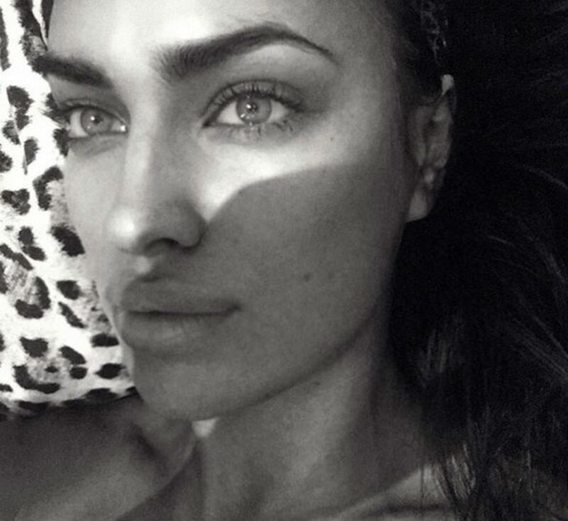 Irina Shayk, bikini sexy per i suoi 30 anni 4