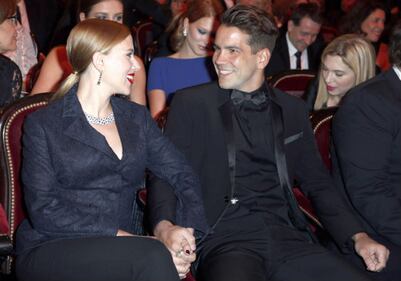 Fiocco rosa per la neo mamma Scarlett Johansson 3