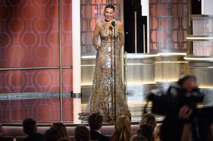 Sofia Vergara, sexy conduttrice dei Golden Globe 2017 3
