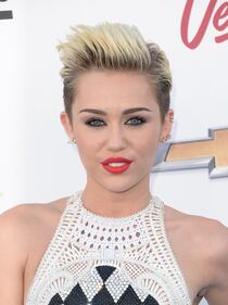 Miley Cyrus nuda su Instagram 15