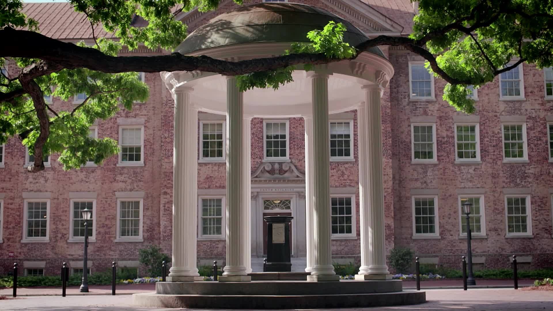 Stop alla deriva woke all'università Usa. I fondi per la diversità destinati alla sicurezza