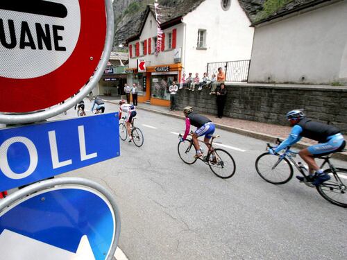 Ora il contante dalla Svizzera torna in Italia