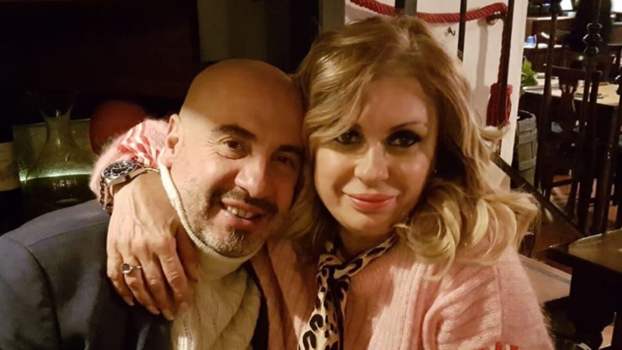 Tina Cipollari in crisi con Vincenzo Ferrara? Lui elimina una foto di coppia