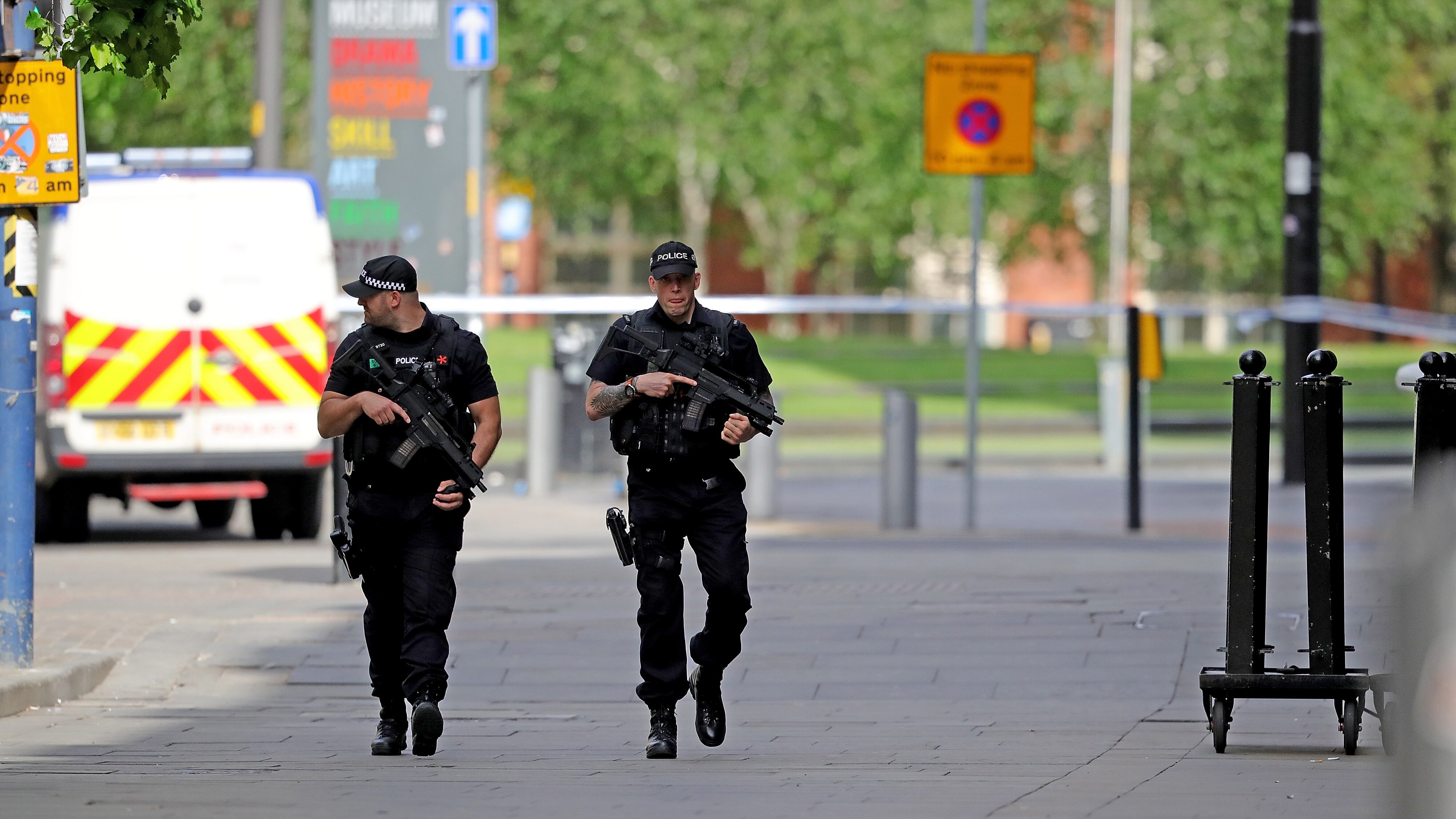 Manchester, tre arresti per terrorismo