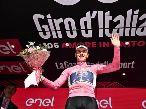 Missile tricolore al Giro ma non è Top... Ganna. Evenepoel già padrone