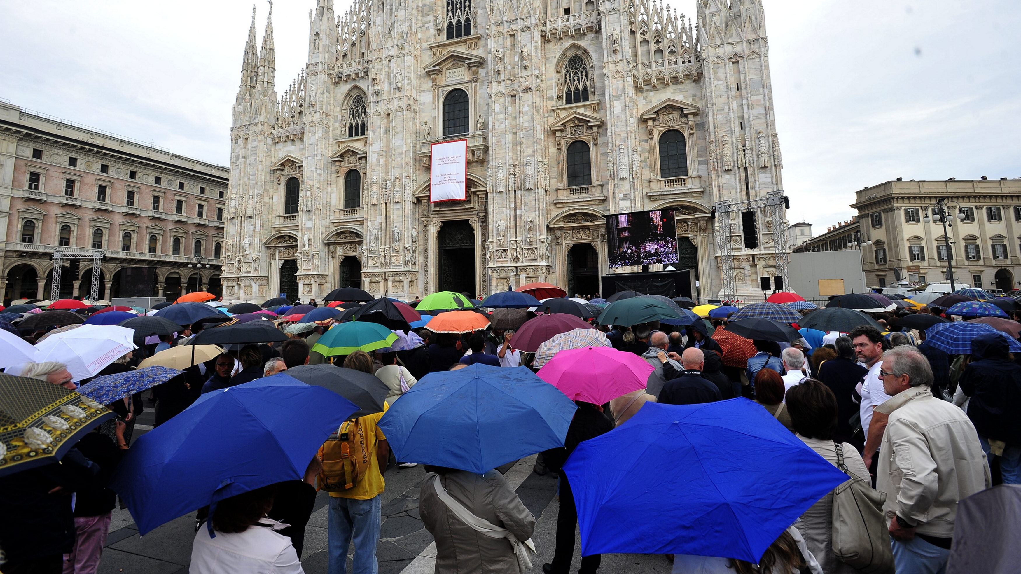L'addio a Martini, uomo di tutta la Chiesa
