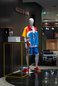 BMW e MINI, svelate le nuove collezioni Lifestyle 2024, guarda tutte le foto 1